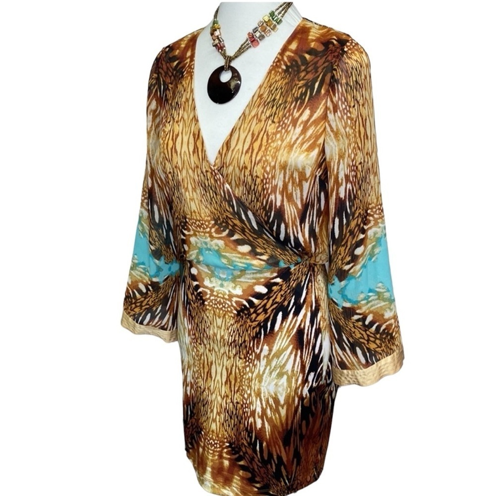 Bebe Geo Print Surplice Wrap Dress - Picture 4 of 6